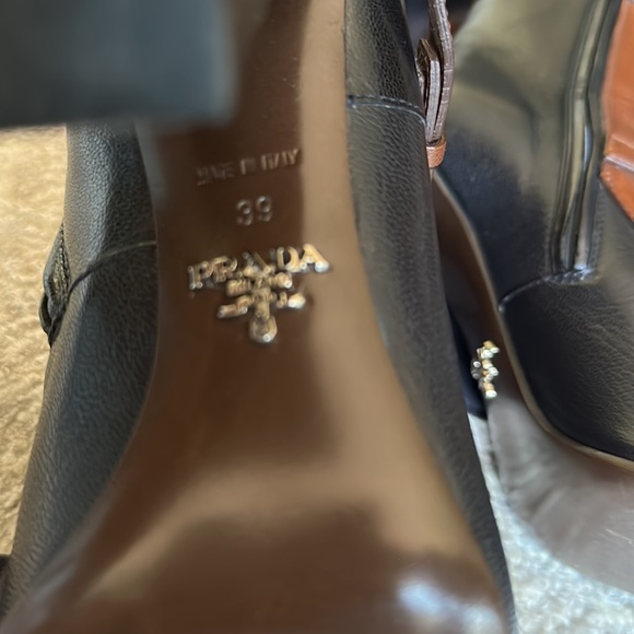 Authentic Prada boots - Picture 7 of 9